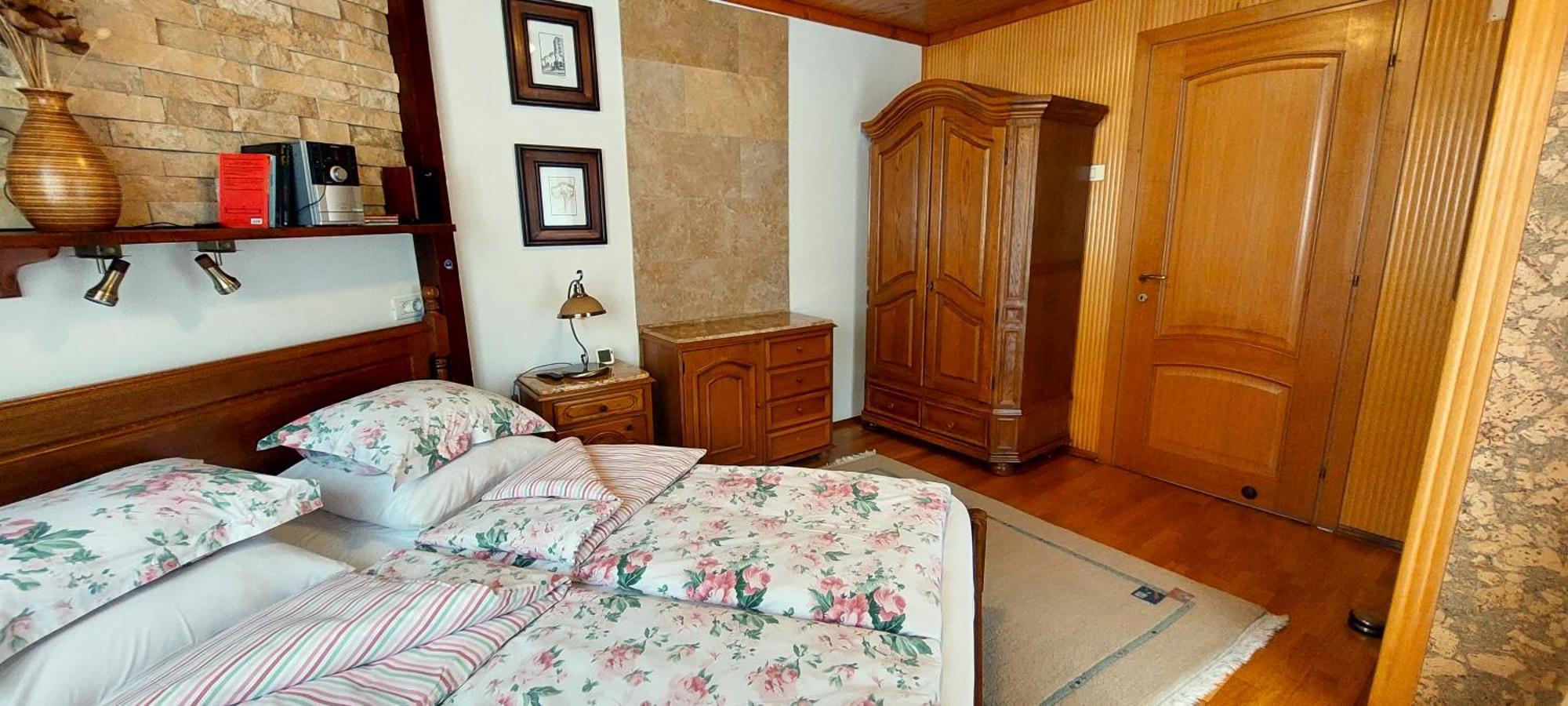 Club-Austria Residence (Adults Only) Buşteni Exterior foto
